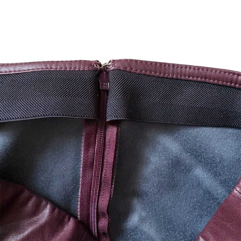 Aritzia Wilfred Roma Vegan Leather Oxblood Burgundy Flared Pants Sleek Size 4 - Picture 9 of 15